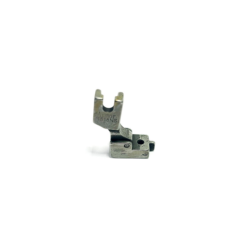 Calcador (Pé) para Fecho Invisível (Zipper) - Máquina Ponto Corrido/Preso (Reta)